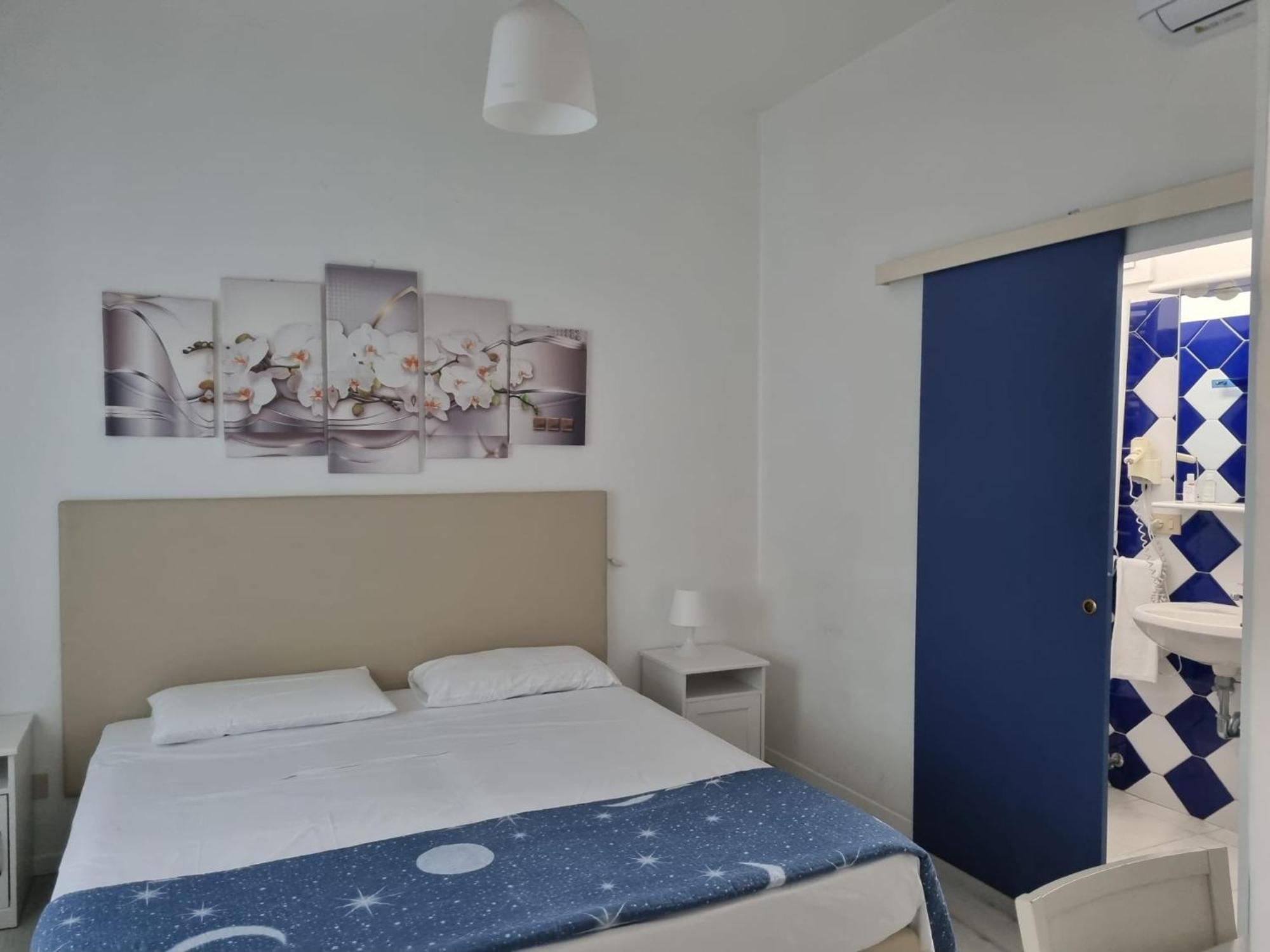 ליגננו סביאדורו Appart-Hotel Holiday חדר תמונה